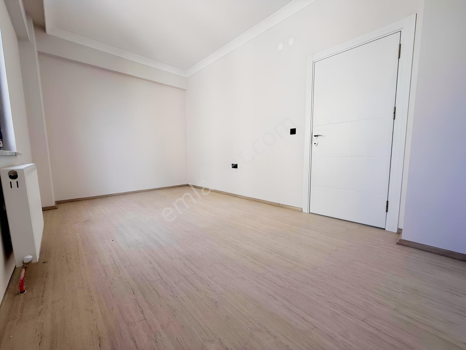 Bahçeli Evlerde Satılık 3+1 Uygun Daire — fotoğraf 13