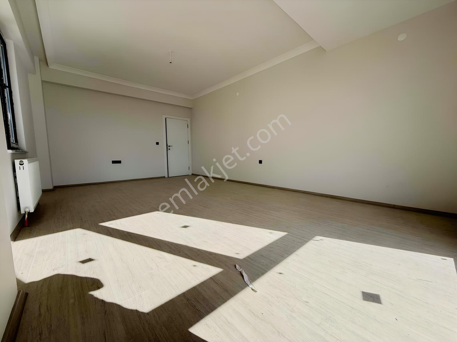 Bahçeli Evlerde Satılık 3+1 Uygun Daire — fotoğraf 23