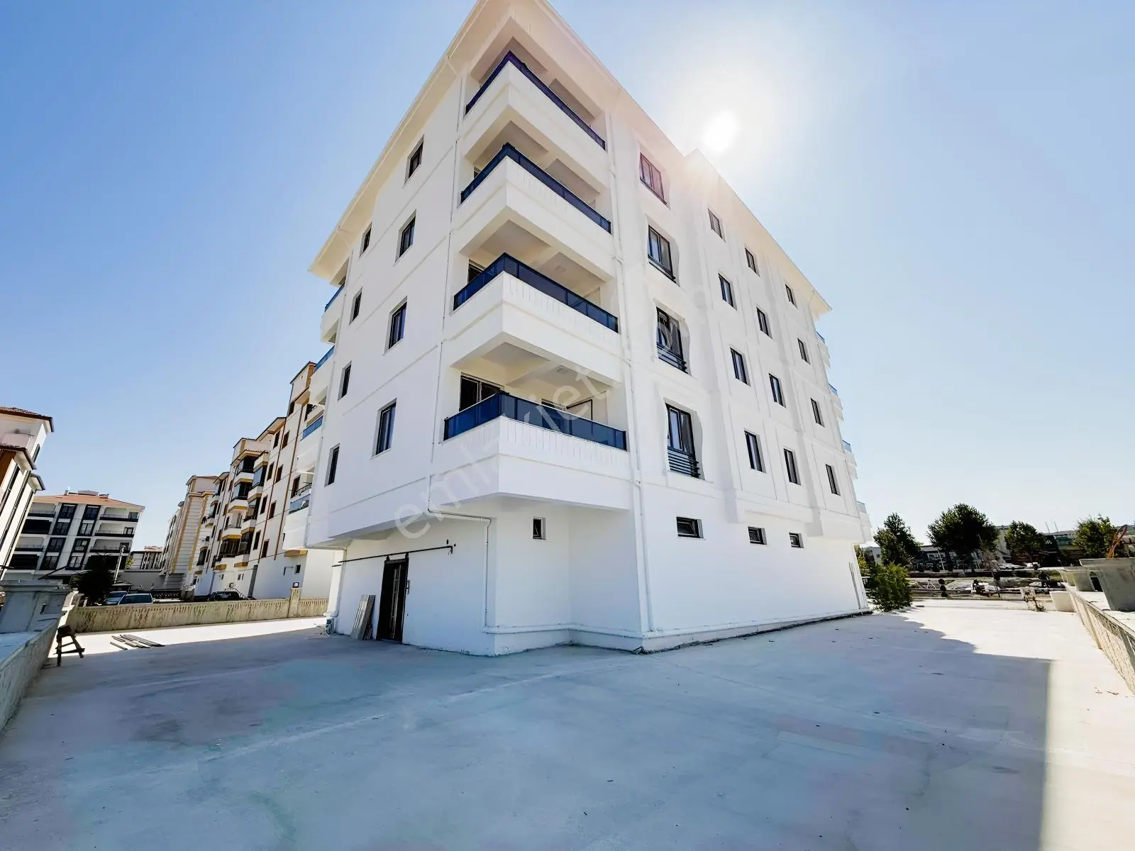 Kentpark'ta Uygun 3+1 Satılık Daire — fotoğraf 2