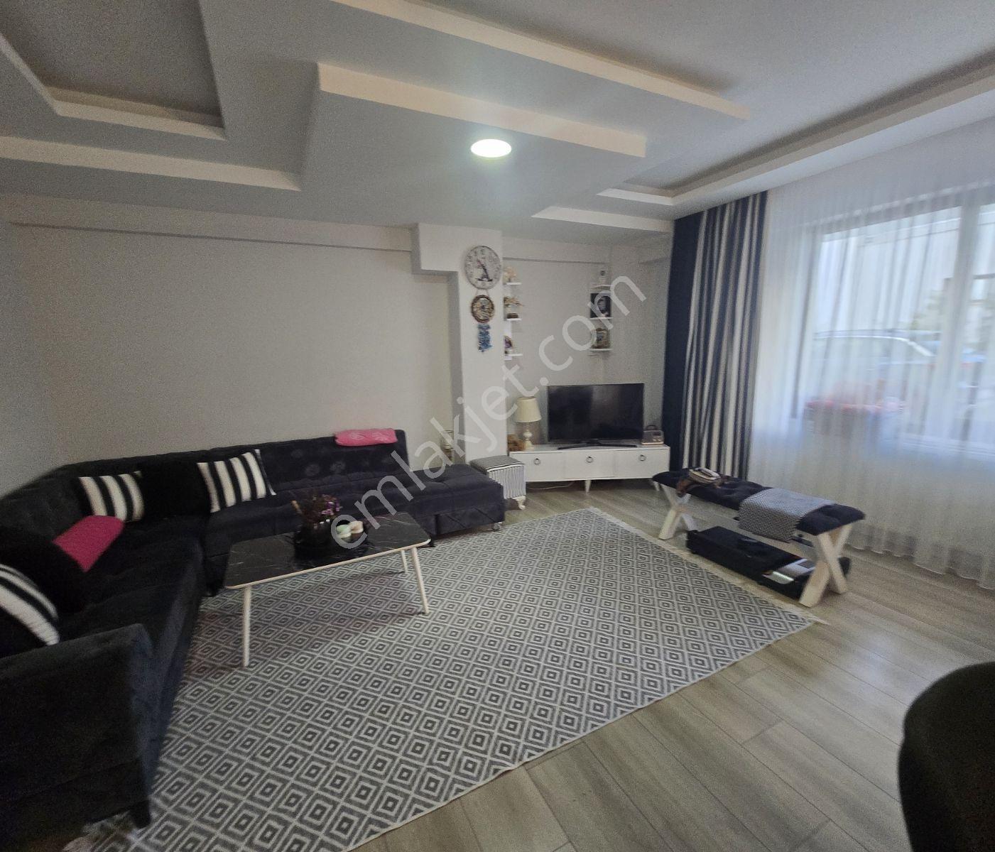 Kartal Gayrimenkulden Satılık 2+1 Fırsat Daire. — fotoğraf 6