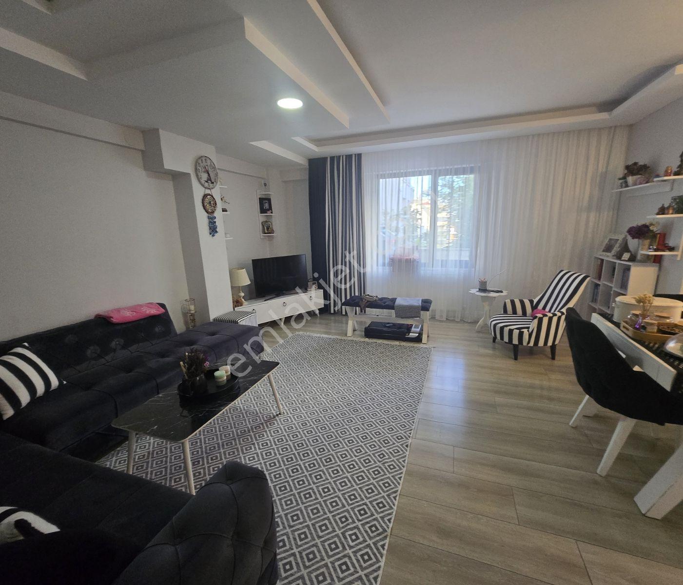 Kartal Gayrimenkulden Satılık 2+1 Fırsat Daire. — fotoğraf 7