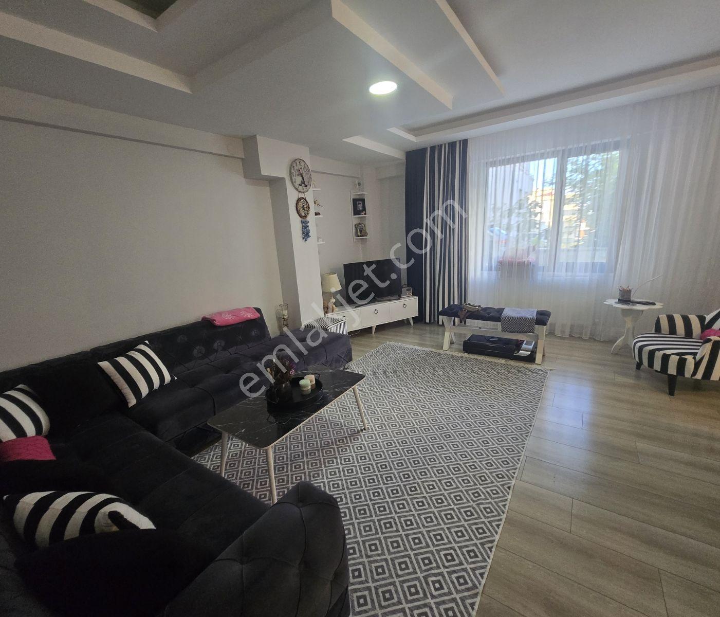 Kartal Gayrimenkulden Satılık 2+1 Fırsat Daire. — fotoğraf 8