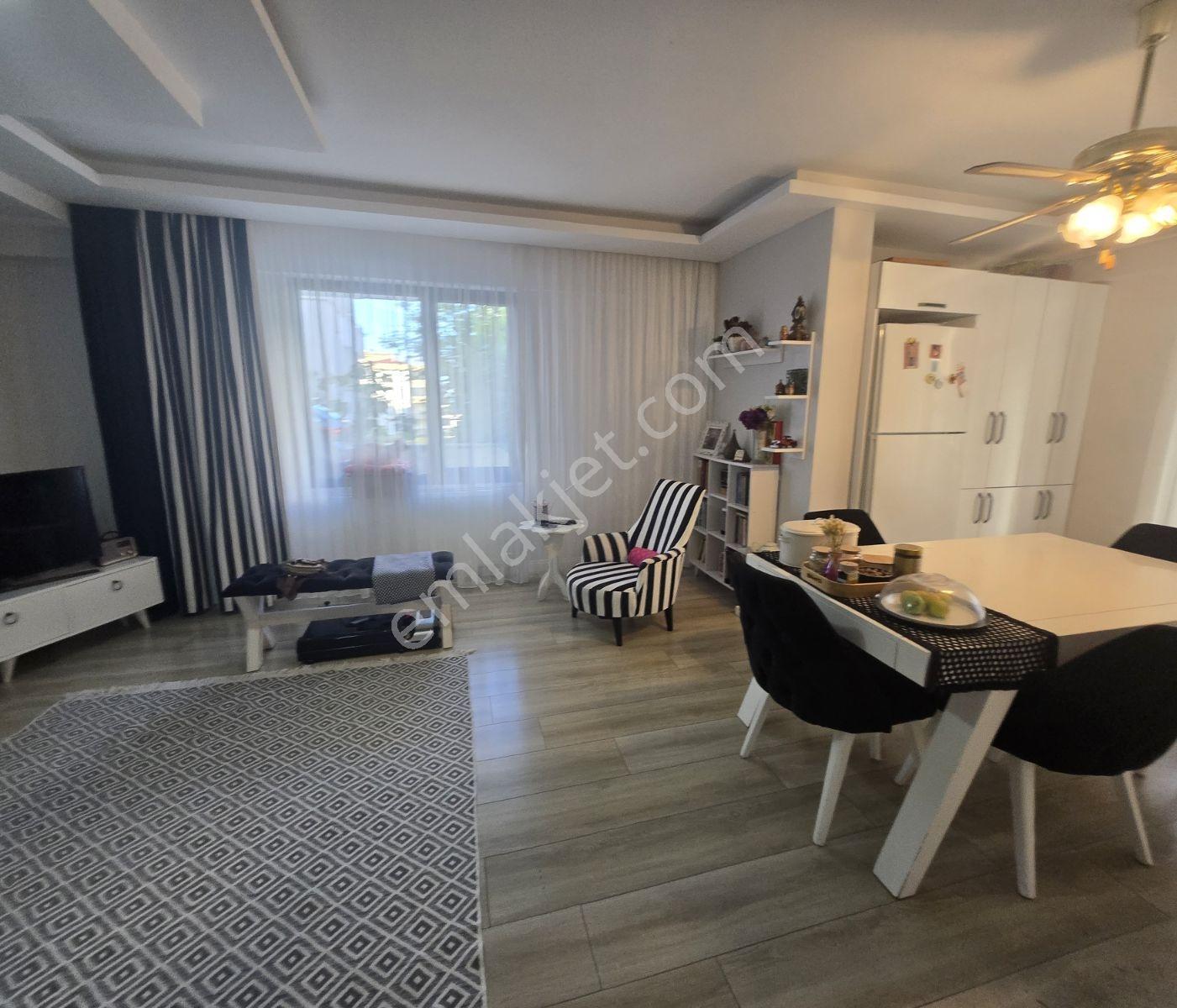 Kartal Gayrimenkulden Satılık 2+1 Fırsat Daire. — fotoğraf 9