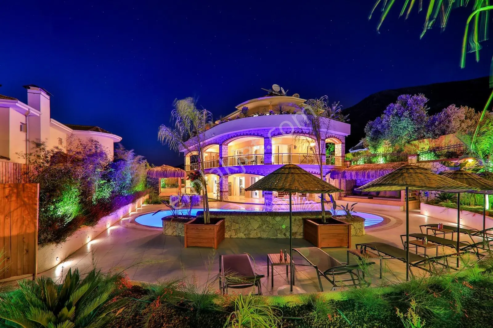 Remax'tan- Fethiye Ovacık'ta, Deniz Manzaralı 4+1 Müstakil Villa — fotoğraf 4