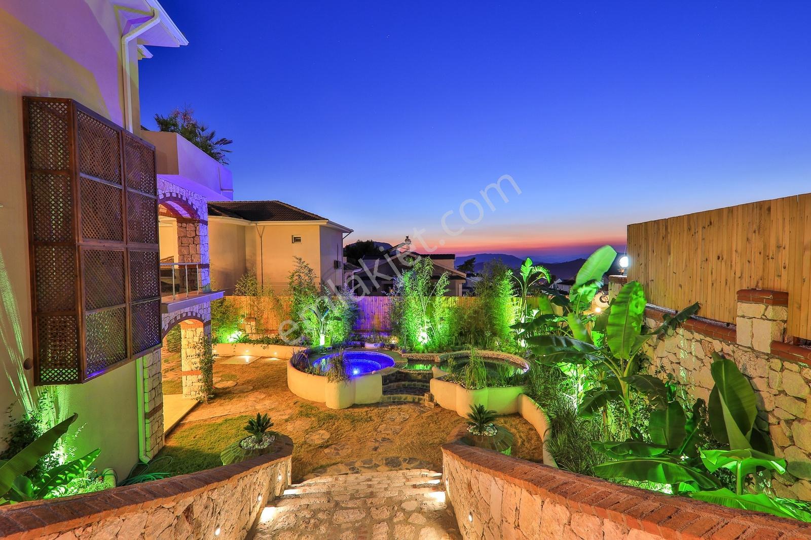 Remax'tan- Fethiye Ovacık'ta, Deniz Manzaralı 4+1 Müstakil Villa — fotoğraf 9