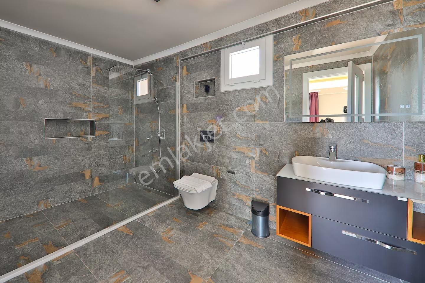 Remax'tan- Fethiye Ovacık'ta, Deniz Manzaralı 4+1 Müstakil Villa — fotoğraf 19