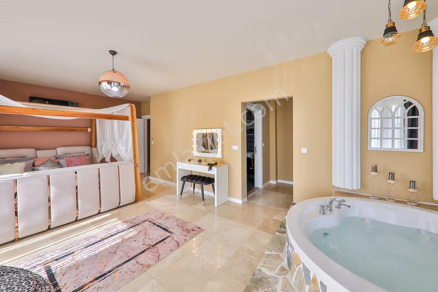 Remax'tan- Fethiye Ovacık'ta, Deniz Manzaralı 4+1 Müstakil Villa — fotoğraf 22