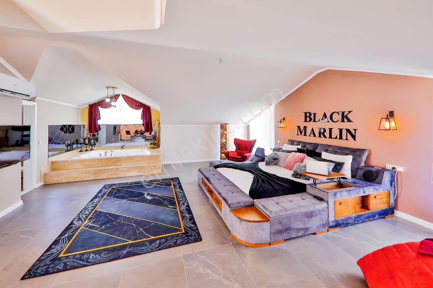Remax'tan- Fethiye Ölüdeniz Ovacık'ta, 8+1 Müstakil Eşyalı Villa — fotoğraf 15