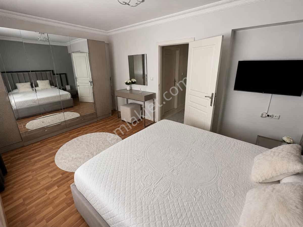Çankaya Mürsel Uluç' Da 5+1 3 Cepheli, Balkonlu Ve Teraslı Geniş Aile Dairesi — fotoğraf 21