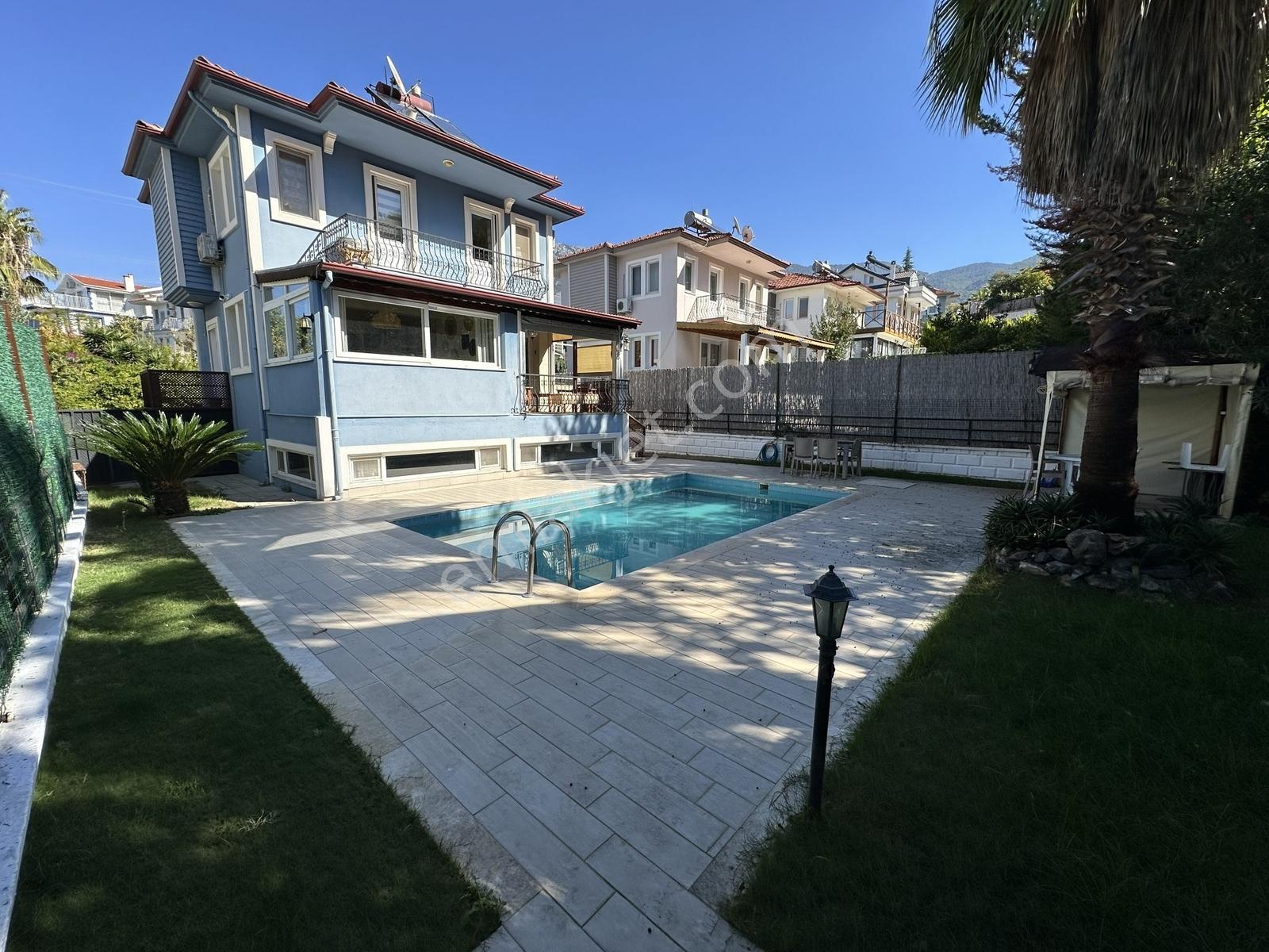 Remax'Tan Fethiye, Ovacık'Ta, 5+1 Müstakil, Eşyalı Satılık Villa
