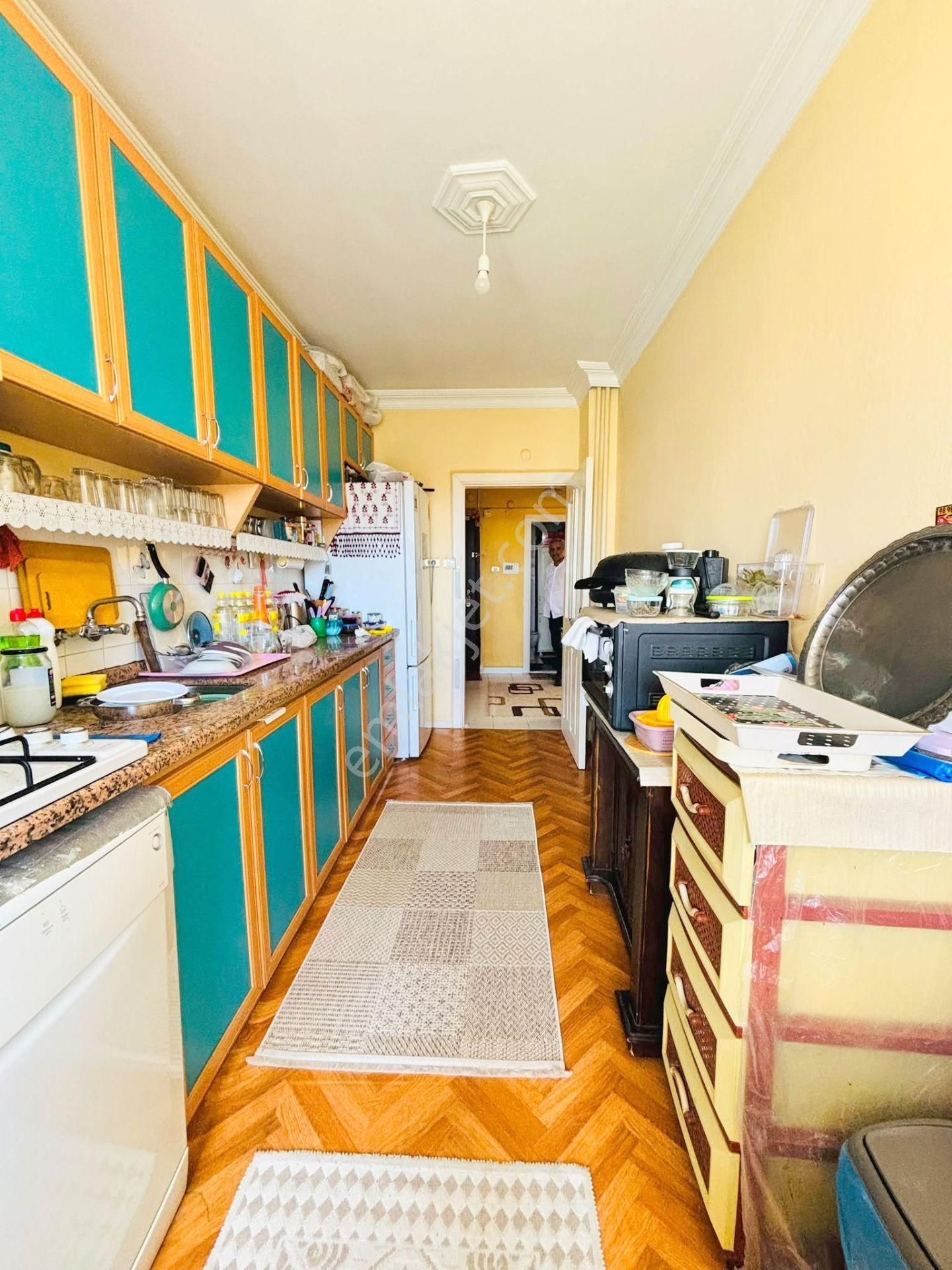 Mertcan'dan Yakacık Yeni Mah Site İçi Balkonlu Geniş 3+1 Daire — fotoğraf 6