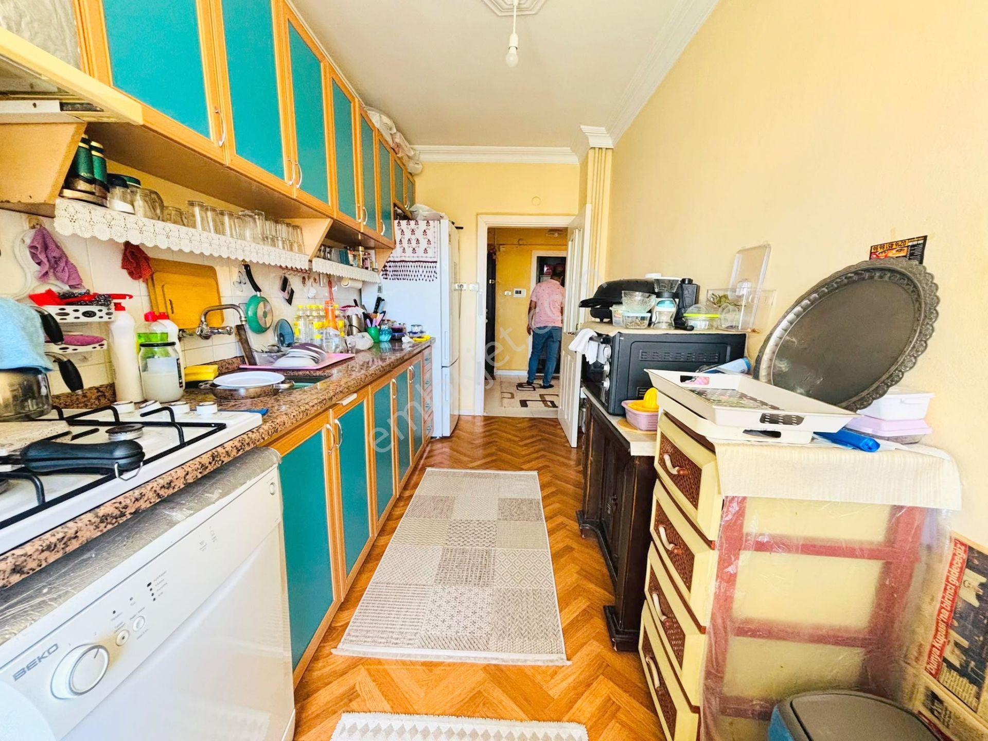 Mertcan'dan Yakacık Yeni Mah Site İçi Balkonlu Geniş 3+1 Daire — fotoğraf 8