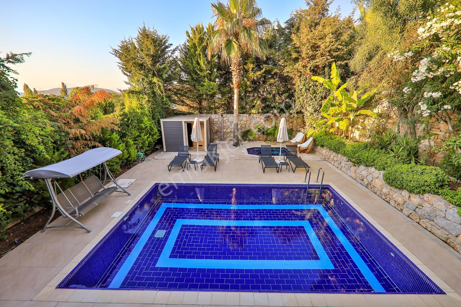 Remax'tan- Fethiye Ölüdeniz Ovacık'ta, 5+2 Müstakil Eşyalı Villa — fotoğraf 2