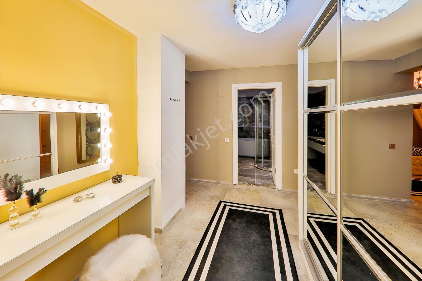 Remax'tan- Fethiye Ölüdeniz Ovacık'ta, 5+2 Müstakil Eşyalı Villa — fotoğraf 32