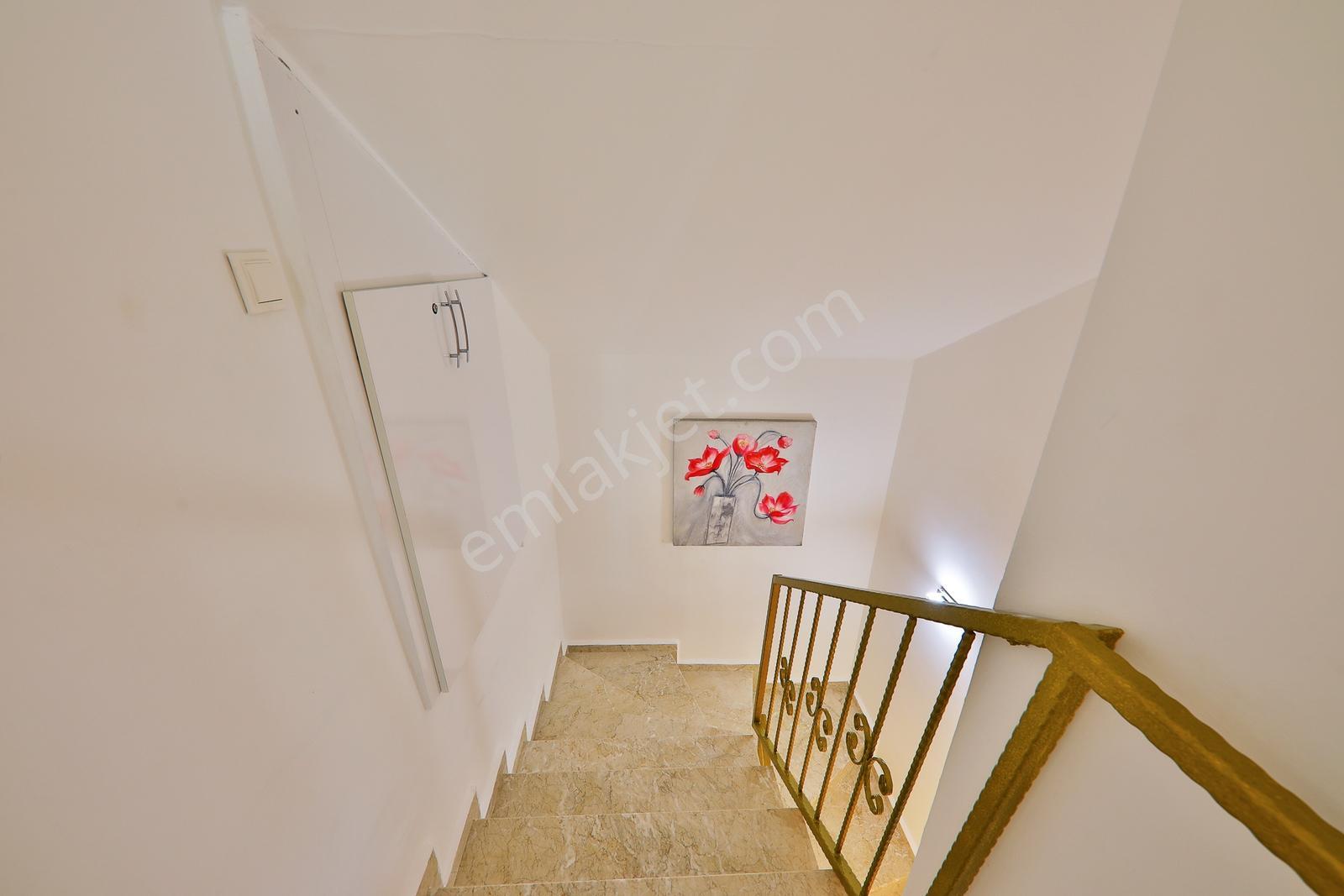 Remax'tan- Fethiye Ölüdeniz Ovacık'ta, 5+2 Müstakil Eşyalı Villa — fotoğraf 34