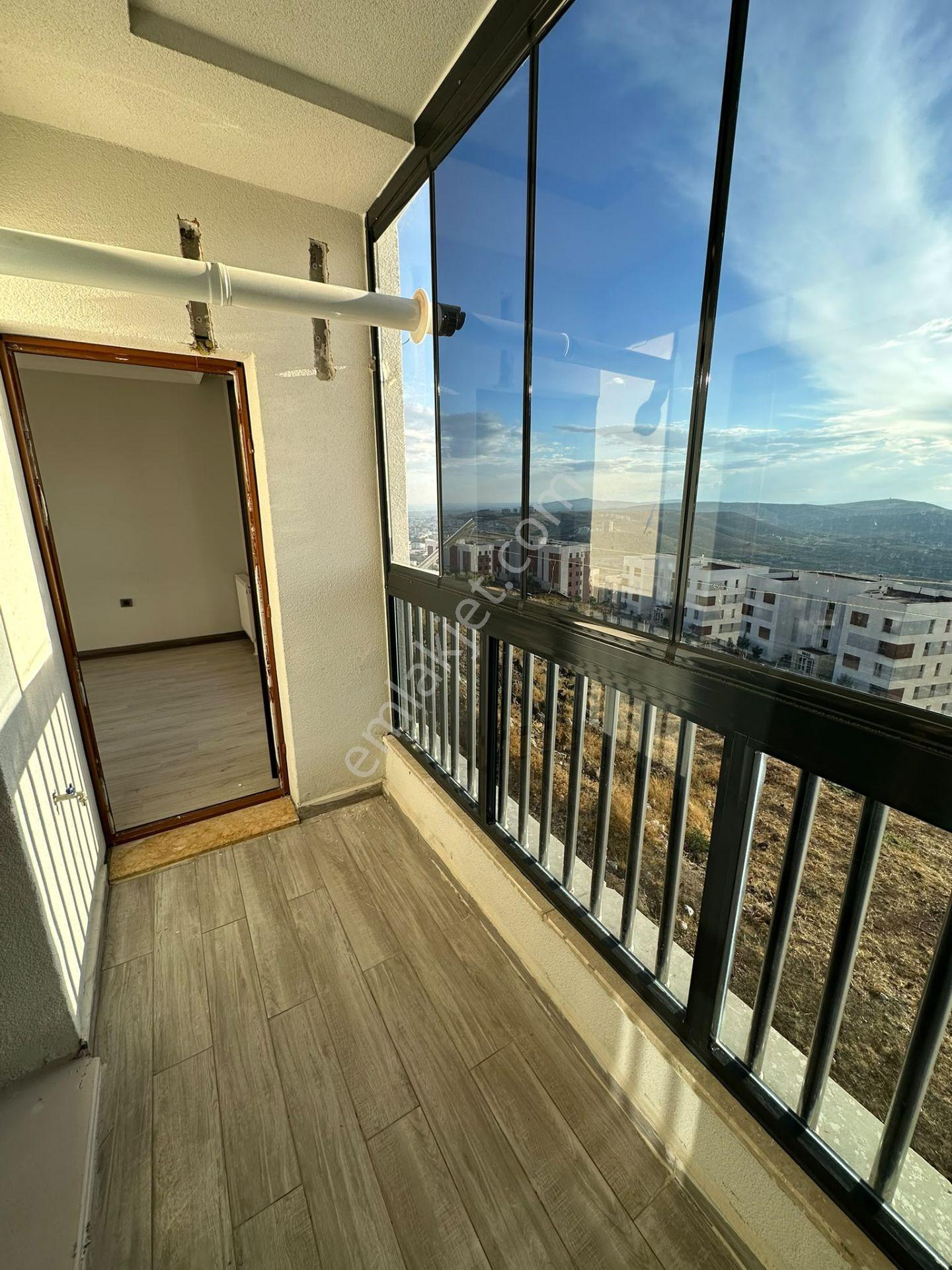 Banka Devirli 2+1 Orta Kat Daire Resul Osman Toki'de Kombili Cam Balkonlu — fotoğraf 2
