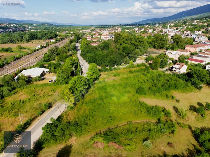 Garantör// Villa Projesine Uygun 0.50 Kaks-9.419m2 Köşe Parsel// — fotoğraf 4