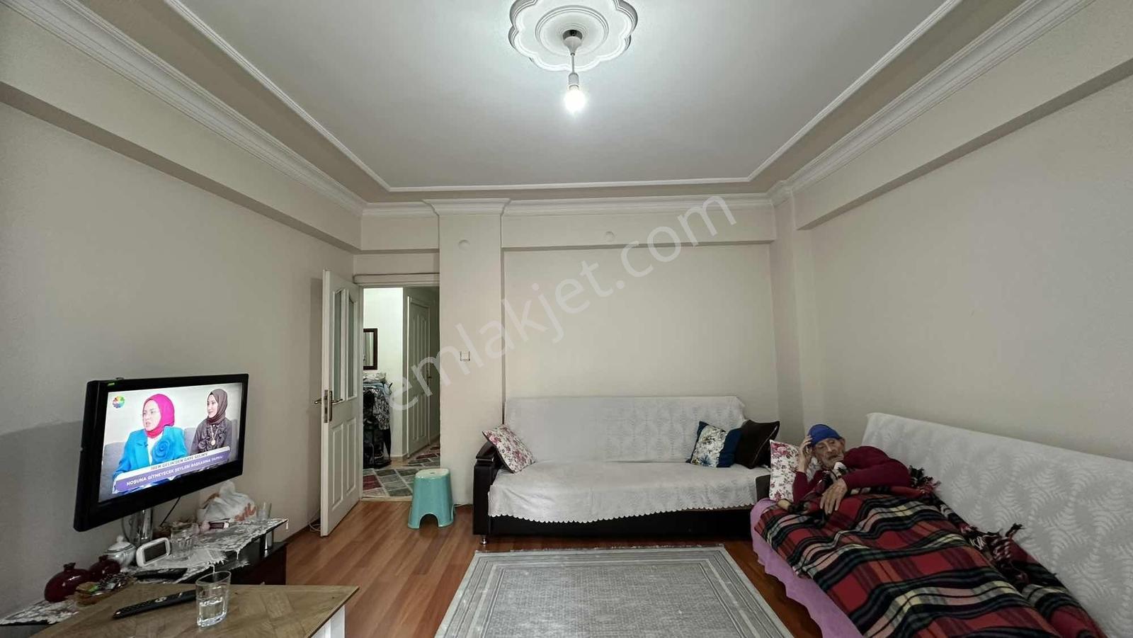 Başokur'dan Bahçelievler Kocasinan Mh. Mahmutbey Cad.yakın 2+1 — fotoğraf 6