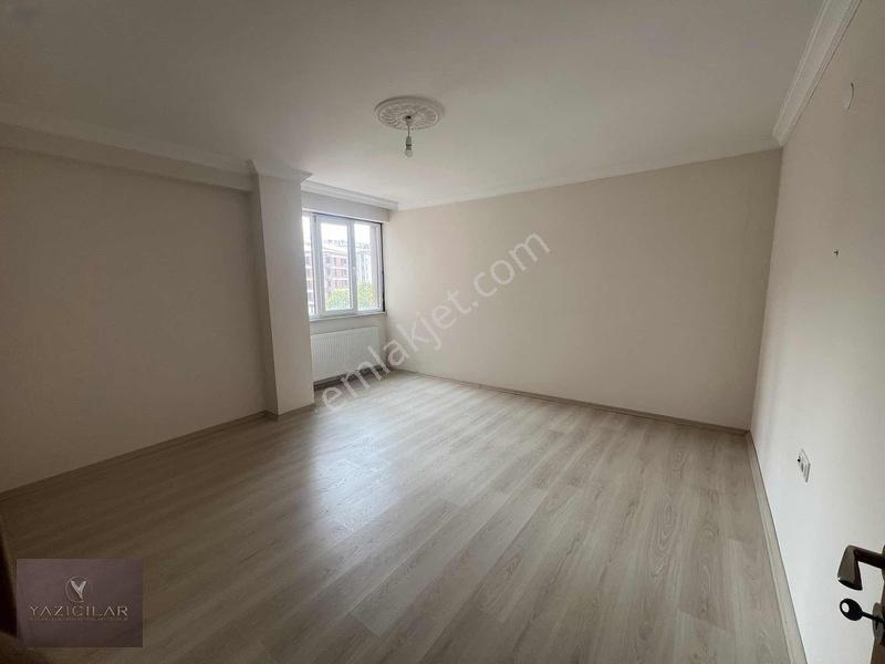 Suşehri Gönüloğlu Mahallesi Satılık 3+1 Daire — fotoğraf 5