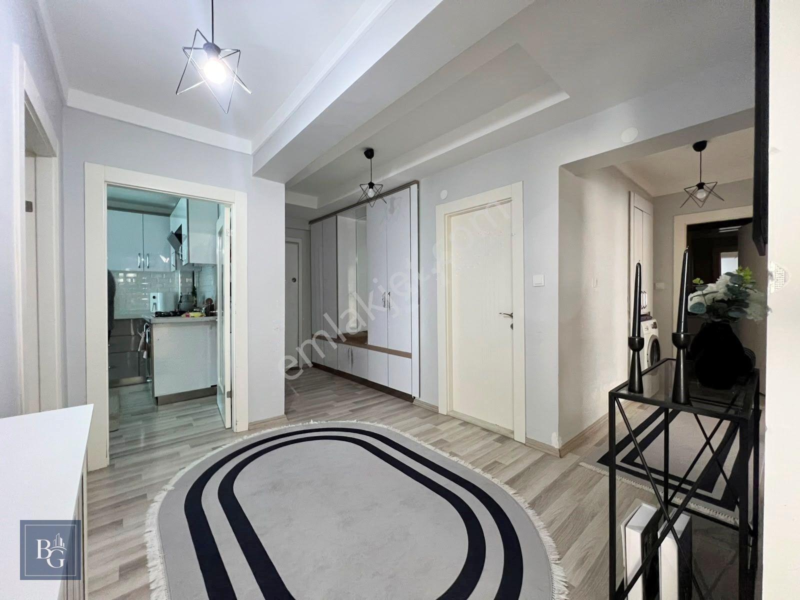 Yükselen Bölge Kıbrısköyü! Sitede Asansörlü Manzaralı Arakat 3+1 — fotoğraf 7