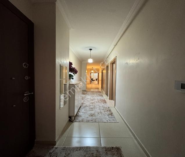 Mahmutbey'de Cadde Üzeri Yeni Binada Geniş 3+1 Daire !!! — fotoğraf 28