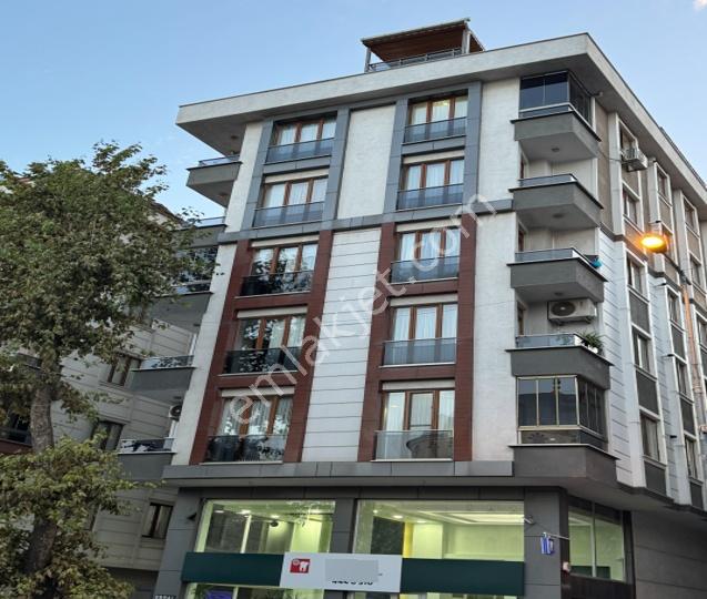 Mahmutbey'de Cadde Üzeri Yeni Binada Geniş 3+1 Daire !!! — fotoğraf 38
