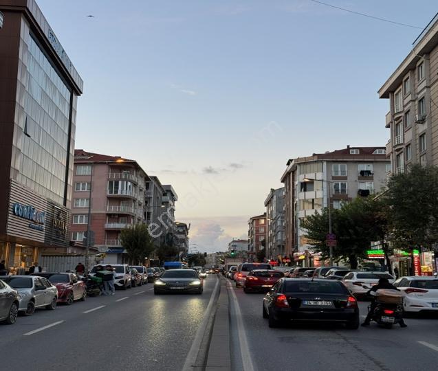 Mahmutbey'de Cadde Üzeri Yeni Binada Geniş 3+1 Daire !!! — fotoğraf 40
