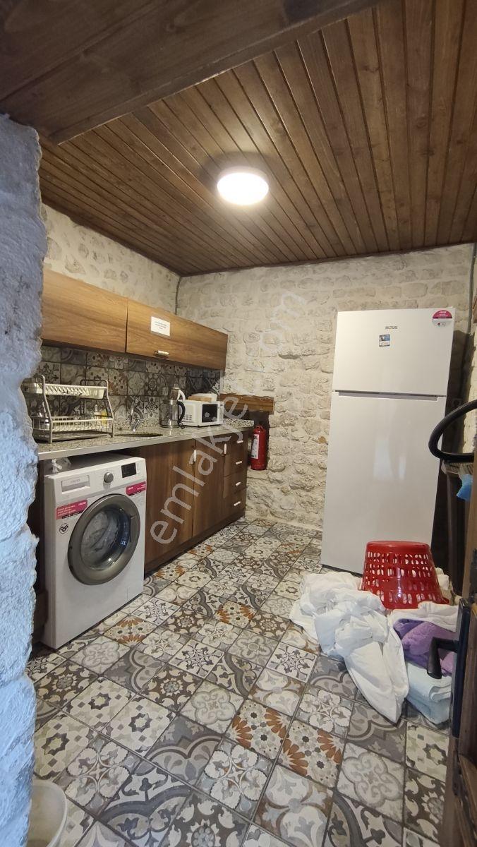 Urfa Merkezde İçi Yapılı Eşyalı Satılık Avlulu Kargir Ev — fotoğraf 11