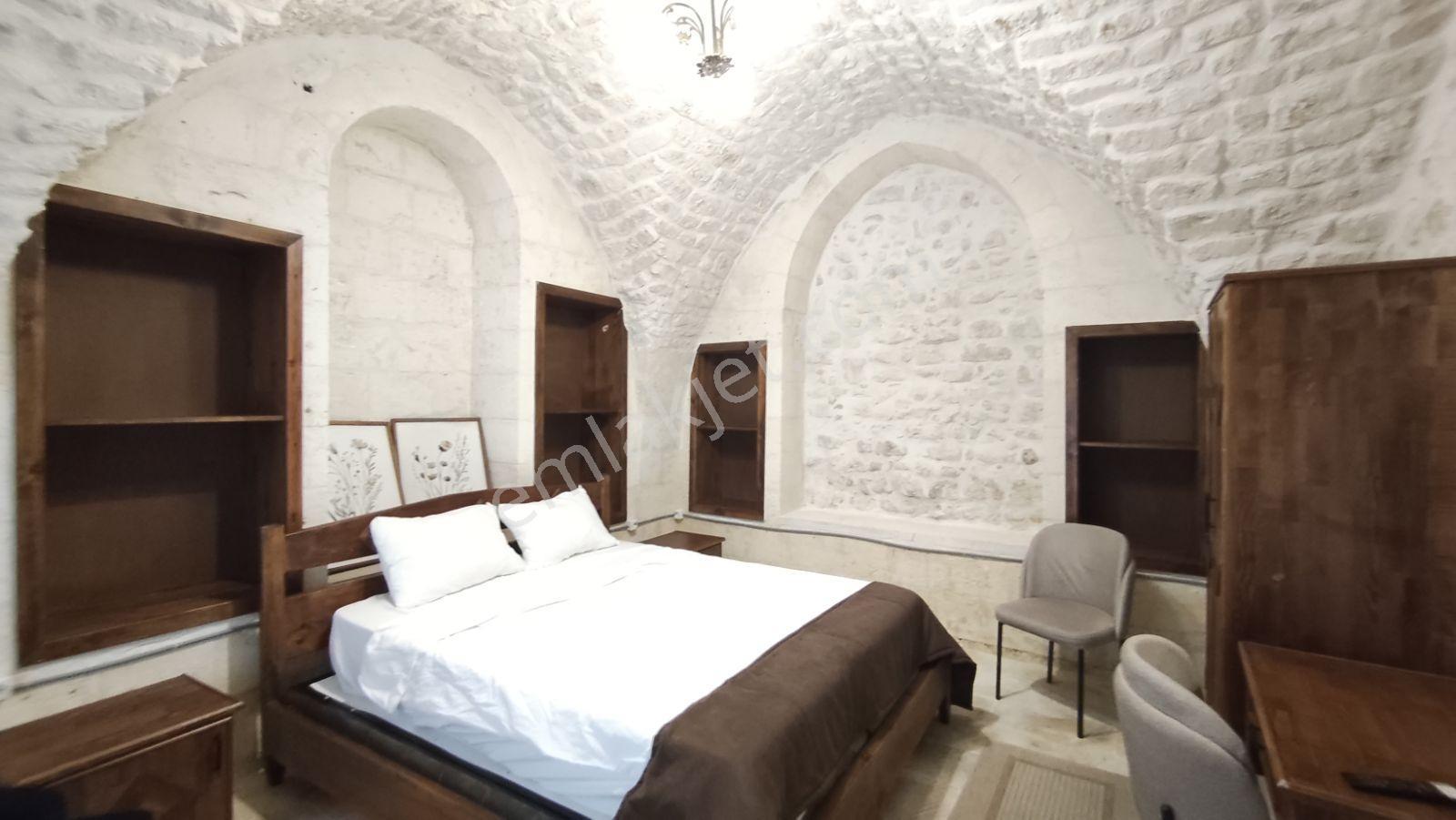 Urfa Merkezde İçi Yapılı Eşyalı Satılık Avlulu Kargir Ev — fotoğraf 19