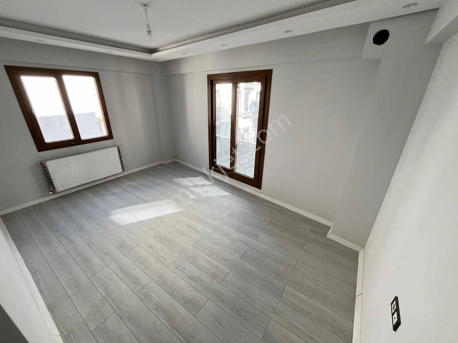 Asil Emlak'tan Muradiye'de Sıfır 2+1 Ara Kat Kapalı Mutfak Daire — fotoğraf 4