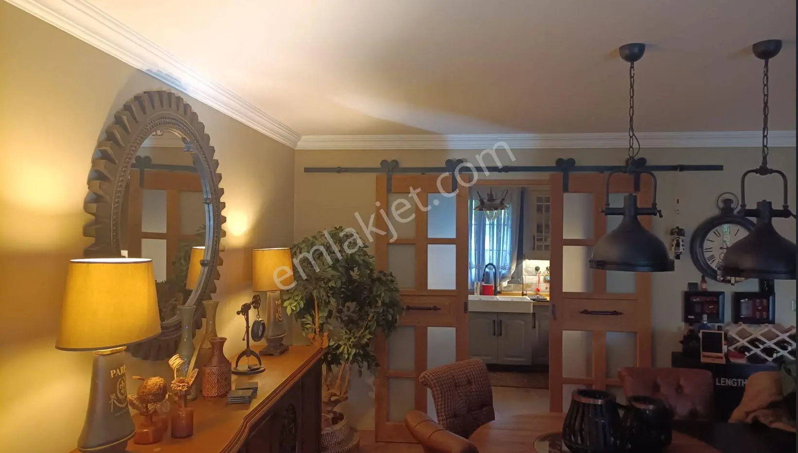Ayvalık Ta Satılık 2 Adet Villla.3 Dönüm Arsa İcinde. — fotoğraf 15