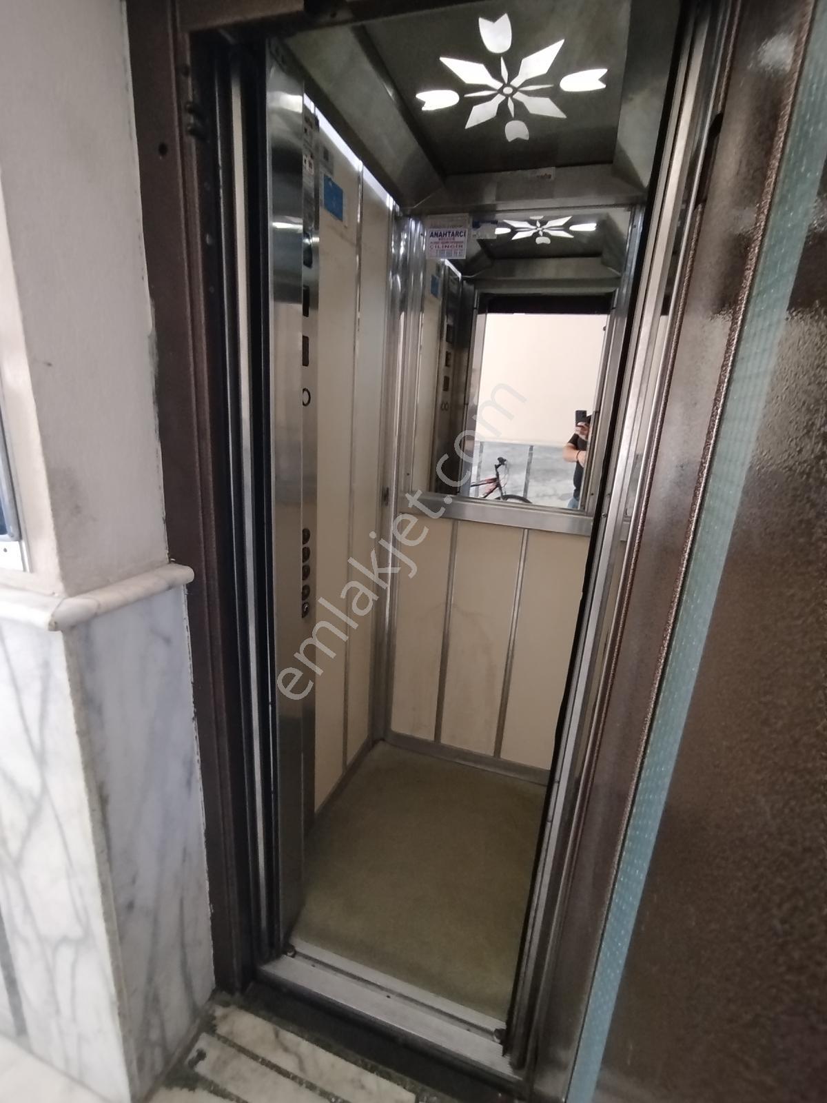 Nazilli Merkezde 140 M² 3+1 | Masrafsız | Çift Cephe | Otoparklı — fotoğraf 22