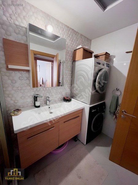 Myrına Parkta 3+1 Ara Kat Kısmi Eşyalı Satılık Daire — fotoğraf 18