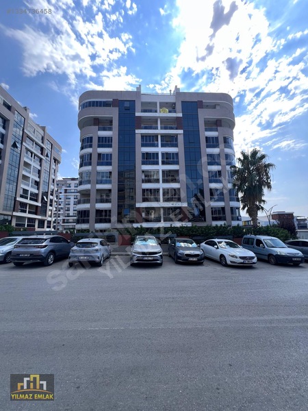 Myrına Parkta 3+1 Ara Kat Kısmi Eşyalı Satılık Daire — fotoğraf 39