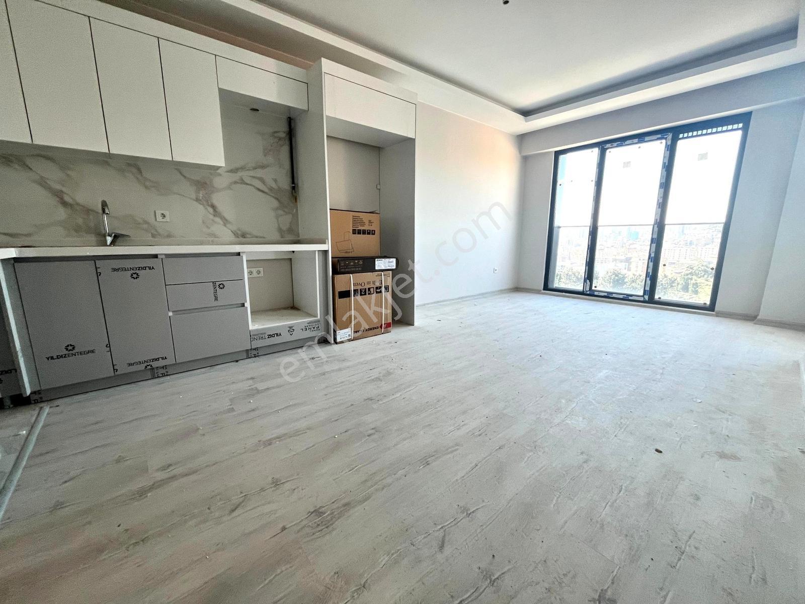 Pendik Doğu Mh. Satılık Deniz Manzaralı Metro Yanı Lüks 1+1 — fotoğraf 6