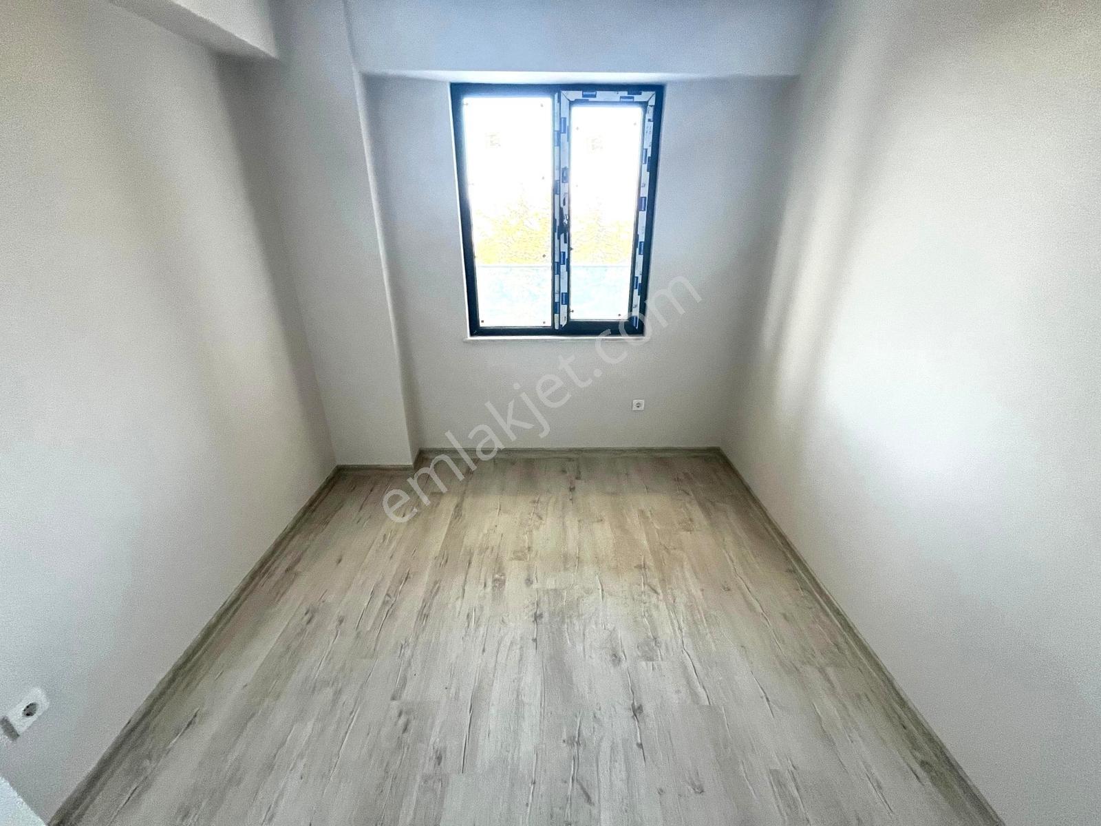 Pendik Doğu Mh. Satılık Deniz Manzaralı Metro Yanı Lüks 1+1 — fotoğraf 15