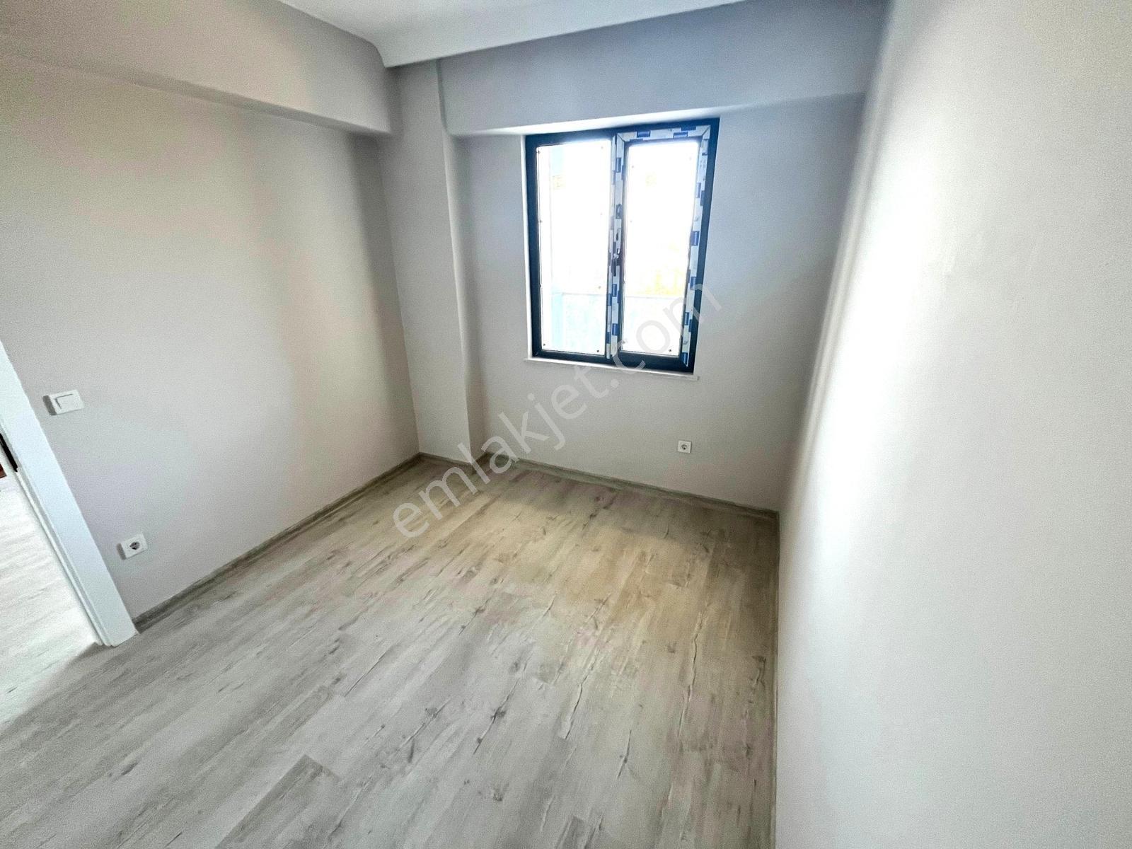 Pendik Doğu Mh. Satılık Deniz Manzaralı Metro Yanı Lüks 1+1 — fotoğraf 17