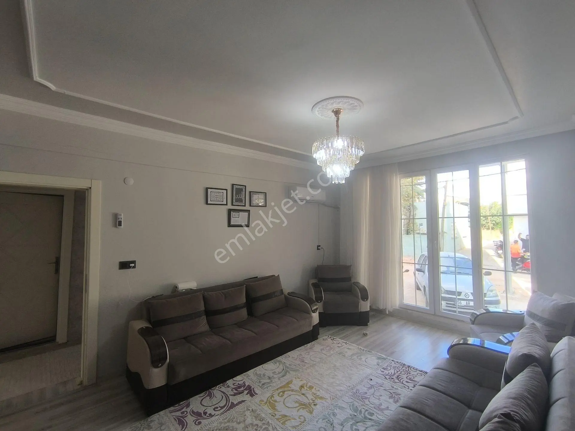 Adıyaman Turgutreiste Satılık 2+1 Merkezi Konumlu Daire — fotoğraf 2