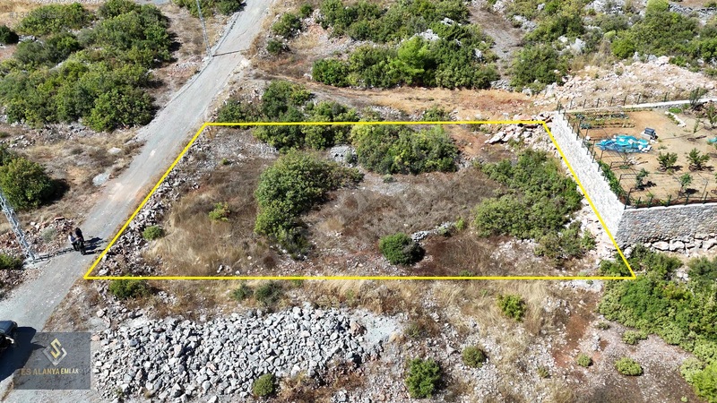 Satılık 538M² Arsa Alanya-Güzelbağ