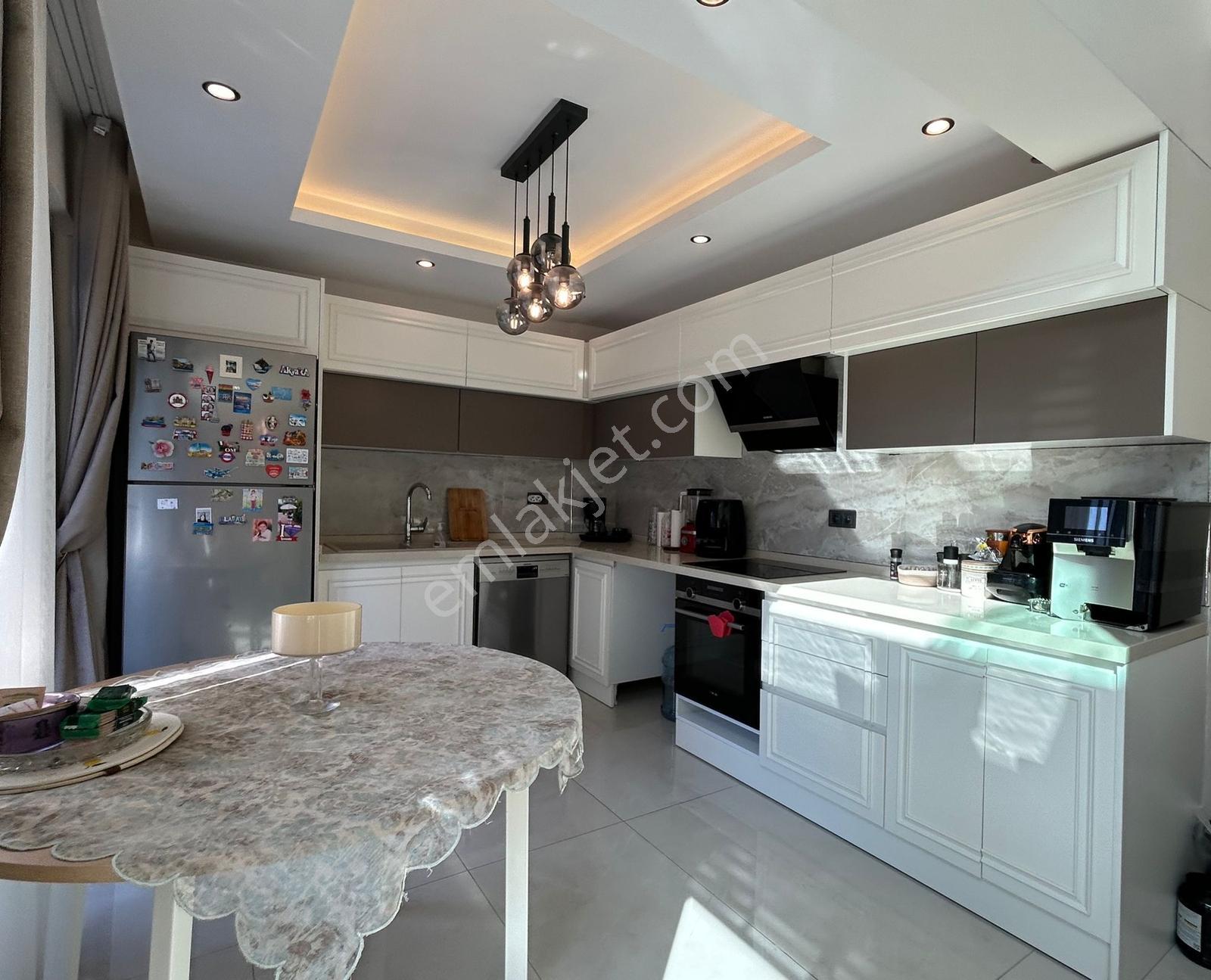 Fethiye Çiftlikte 2025 Yapımı 4+1 Triplex Villa | Kredi Uygun — fotoğraf 6