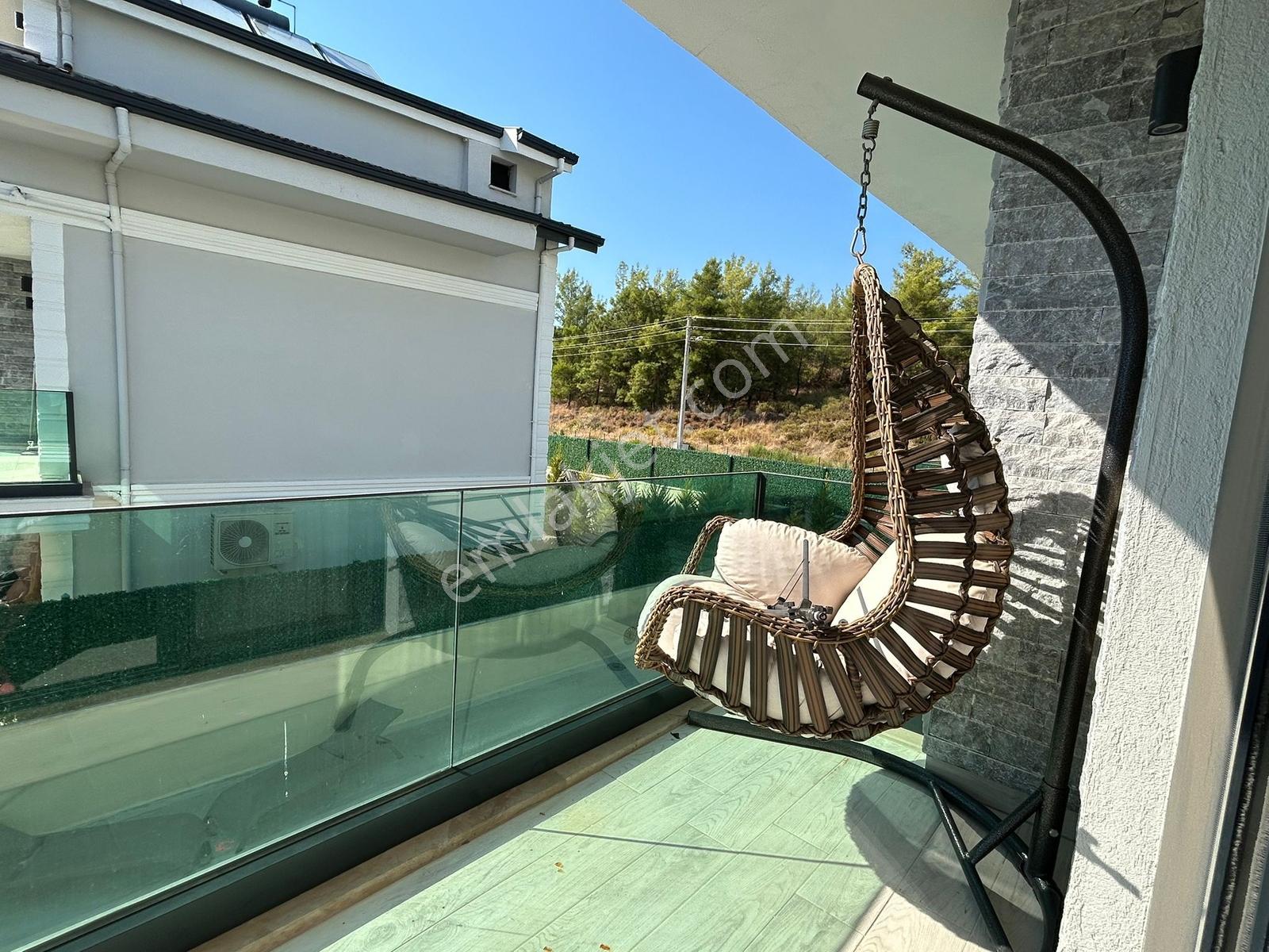 Fethiye Çiftlikte 2025 Yapımı 4+1 Triplex Villa | Kredi Uygun — fotoğraf 14
