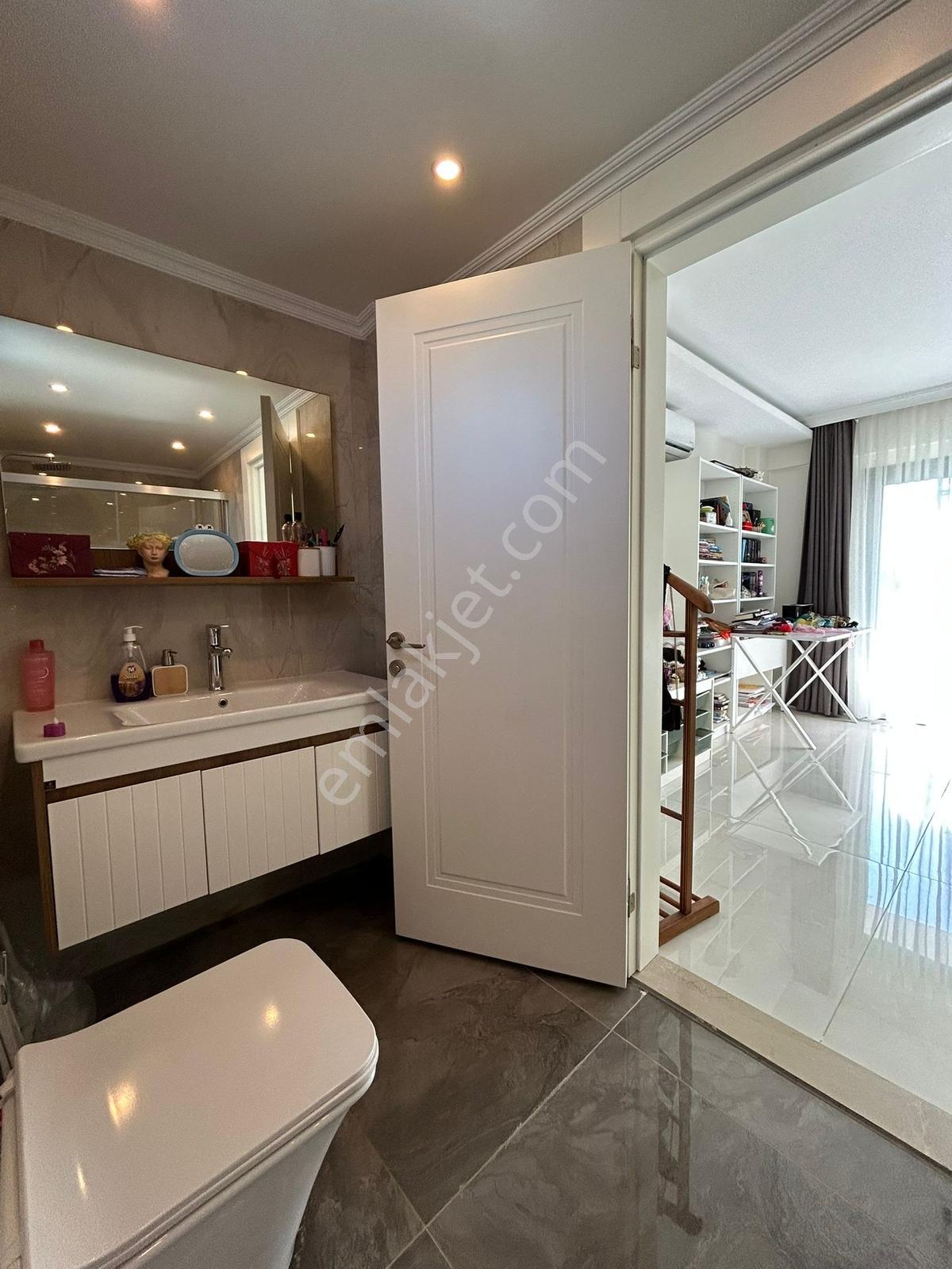 Fethiye Çiftlikte 2025 Yapımı 4+1 Triplex Villa | Kredi Uygun — fotoğraf 15
