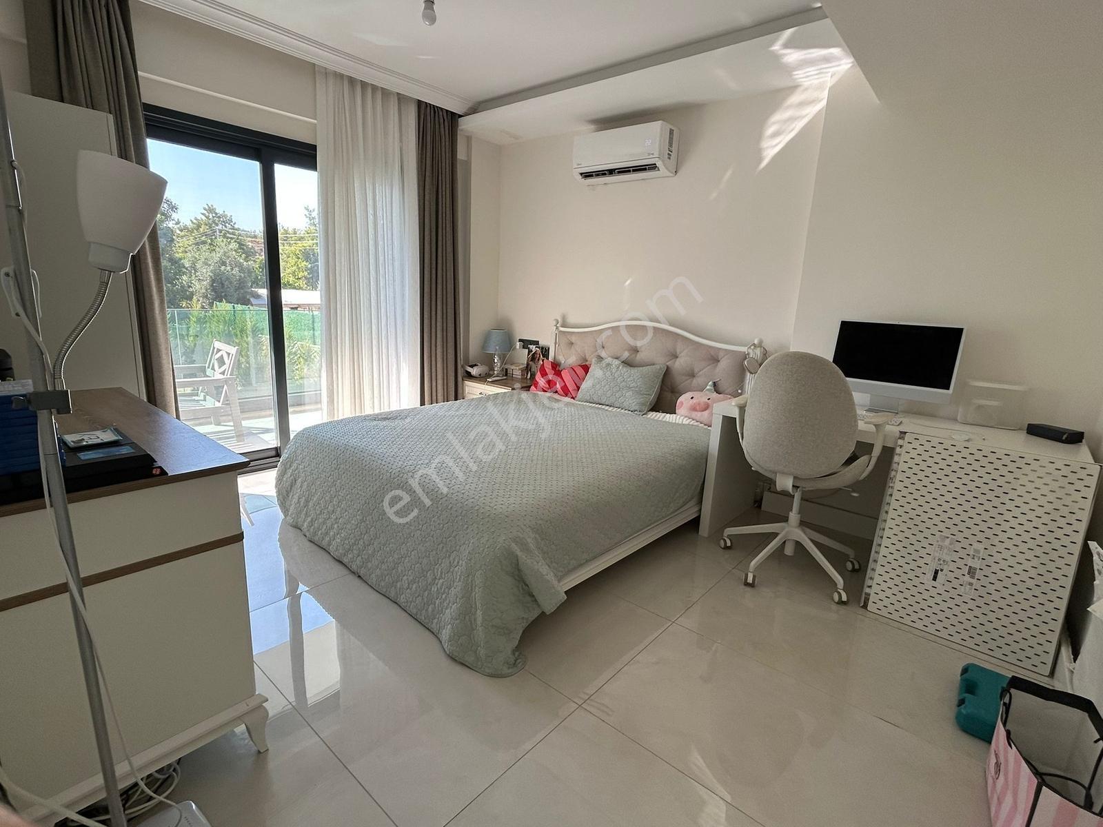 Fethiye Çiftlikte 2025 Yapımı 4+1 Triplex Villa | Kredi Uygun — fotoğraf 20