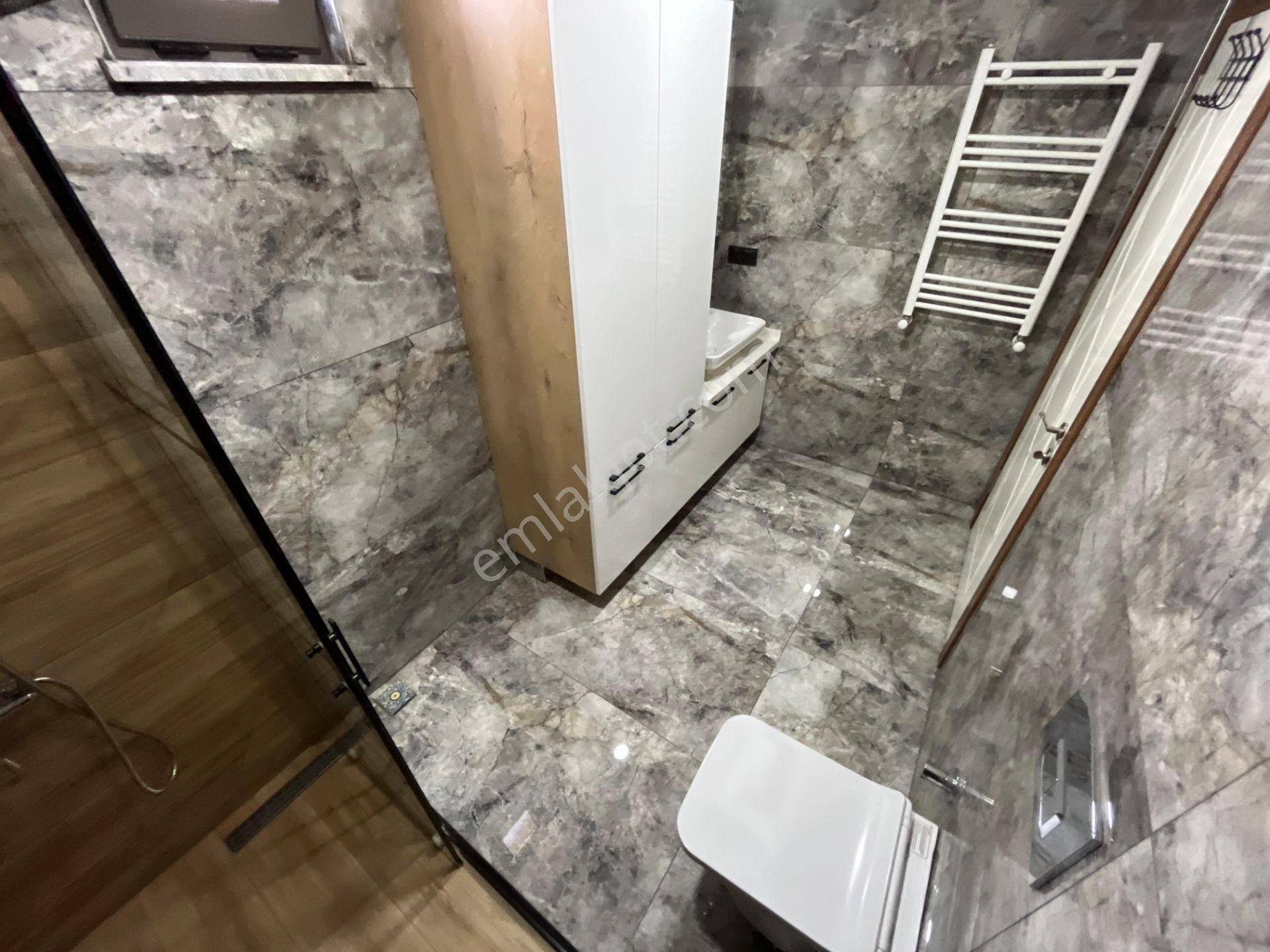 Yükselden Gürede Kış Bahçeli, 60 M²bahçe Alanlı 4+1 Villa — fotoğraf 14