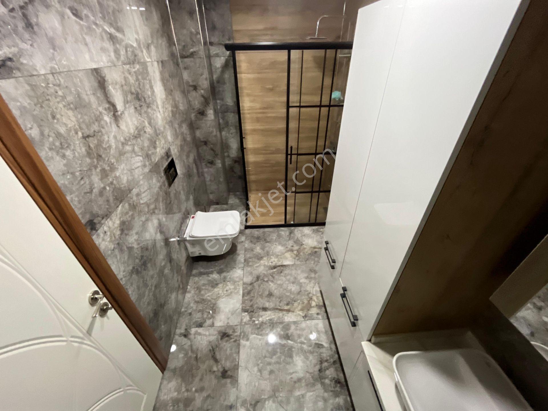Yükselden Gürede Kış Bahçeli, 60 M²bahçe Alanlı 4+1 Villa — fotoğraf 15