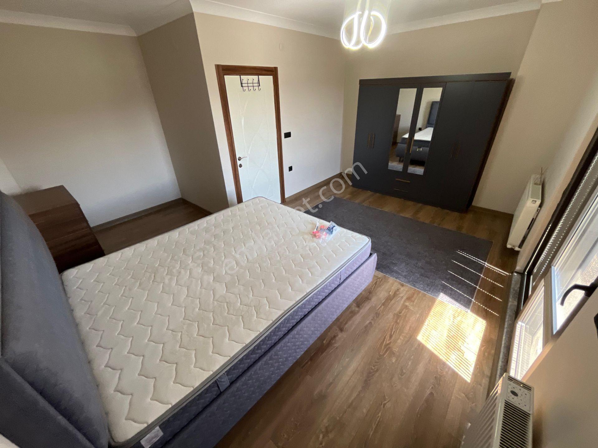 Yükselden Gürede Kış Bahçeli, 60 M²bahçe Alanlı 4+1 Villa — fotoğraf 22