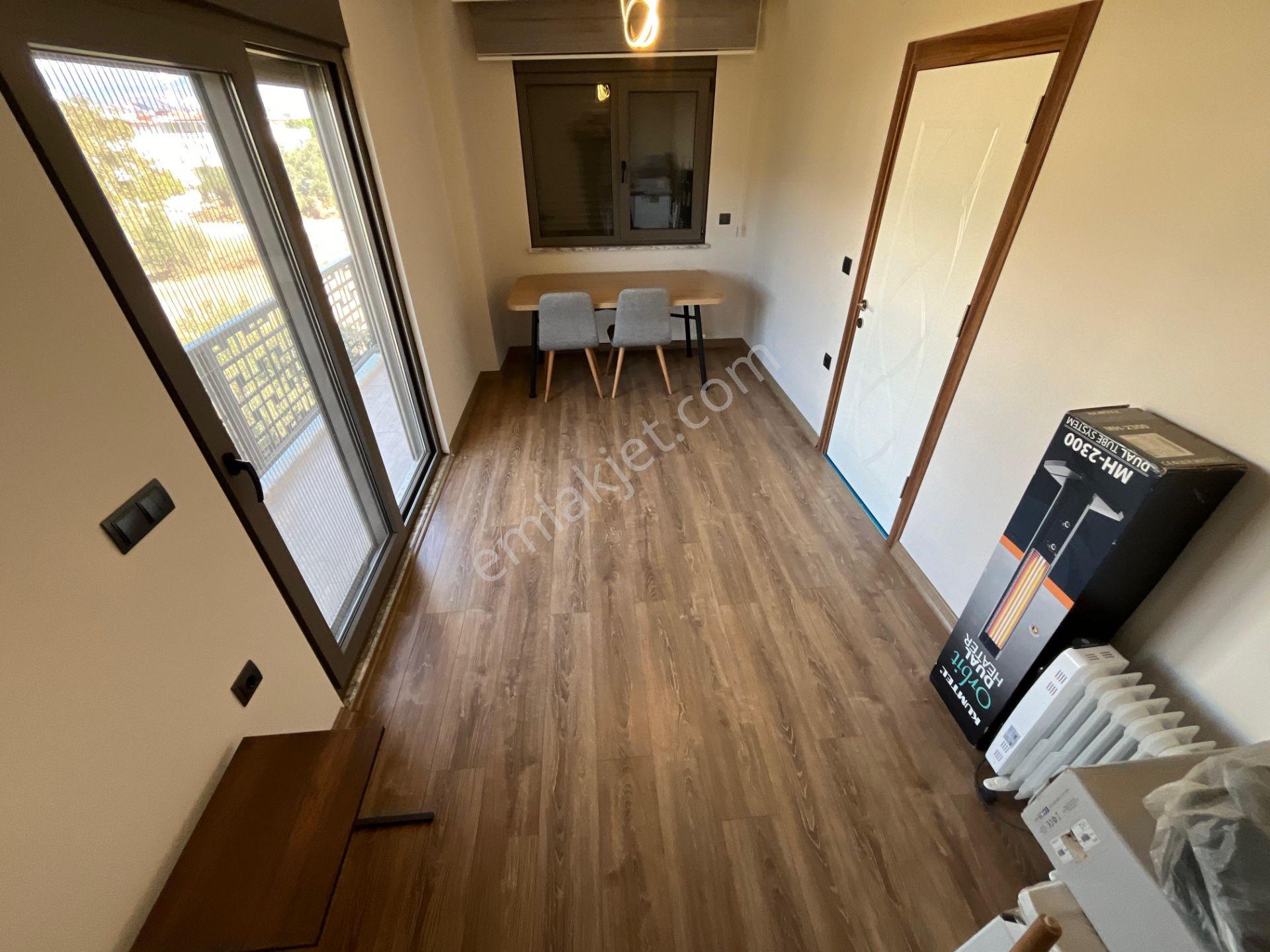 Yükselden Gürede Kış Bahçeli, 60 M²bahçe Alanlı 4+1 Villa — fotoğraf 27