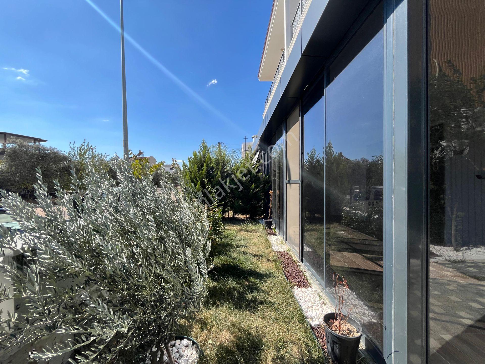 Yükselden Gürede Kış Bahçeli, 60 M²bahçe Alanlı 4+1 Villa — fotoğraf 31