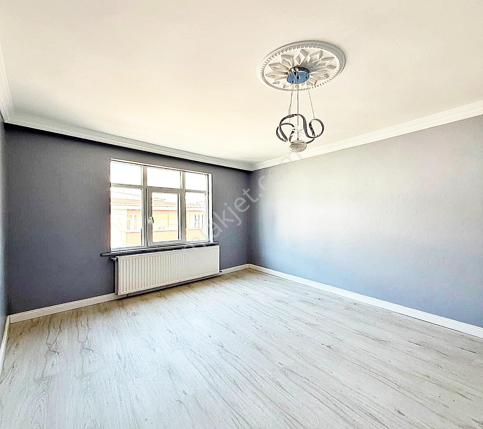Esenyurt Kıraç İstiklal Mahallesinde 2.kat 110m2 3.100.000 Tl