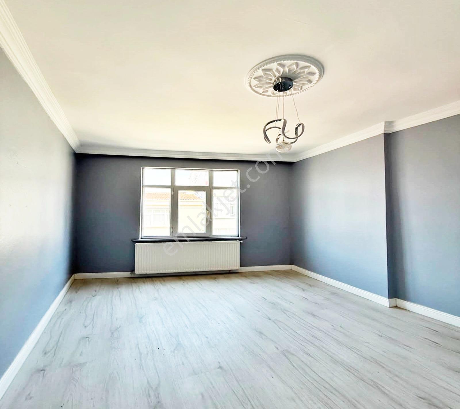 Esenyurt Kıraç İstiklal Mahallesinde 2.kat 110m2 3.100.000 Tl — fotoğraf 9